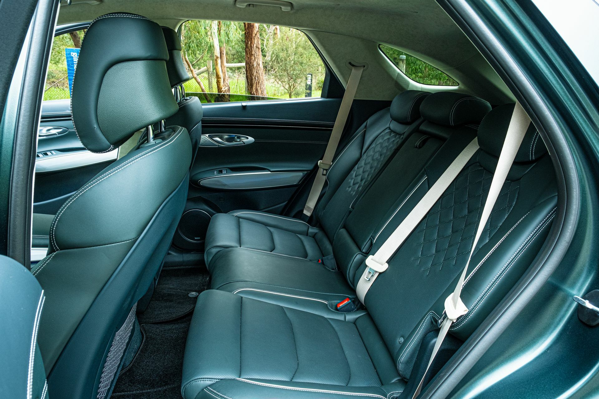 Genesis Electrified GV70 - 43