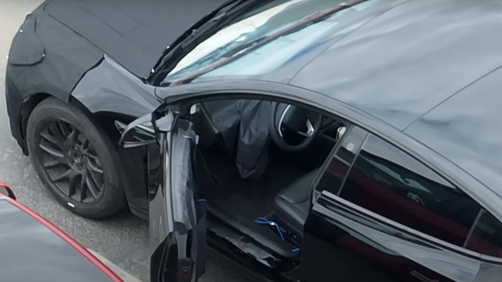  Like Father, Like Son: Tesla’s Updated Model 3 To Ditch Stalks And Use Touchscreen Shifter