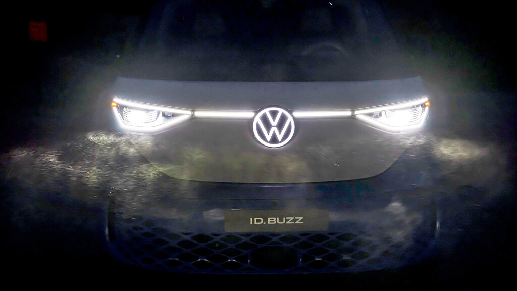  This Is Our Final Glimpse Of America’s VW ID. Buzz Before Its Debut