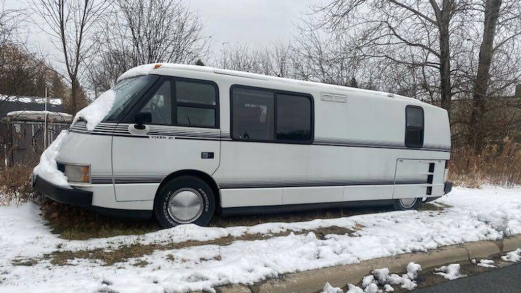  Rare BMW-Powered Vixen 21 RV Could Be Your Retrofuturistic Home On Wheels