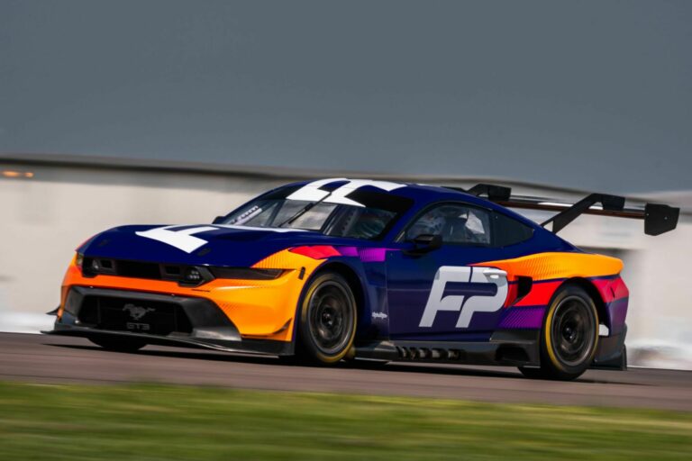 Ford Mustang GT3 Racecar Debuts With A Serious Face, Eyeing A Le Mans ...