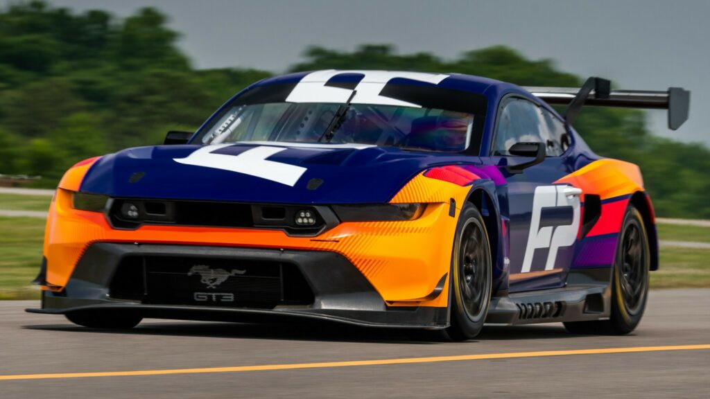  Ford Mustang GT3 Racecar Debuts With A Serious Face, Eyeing A Le Mans Return