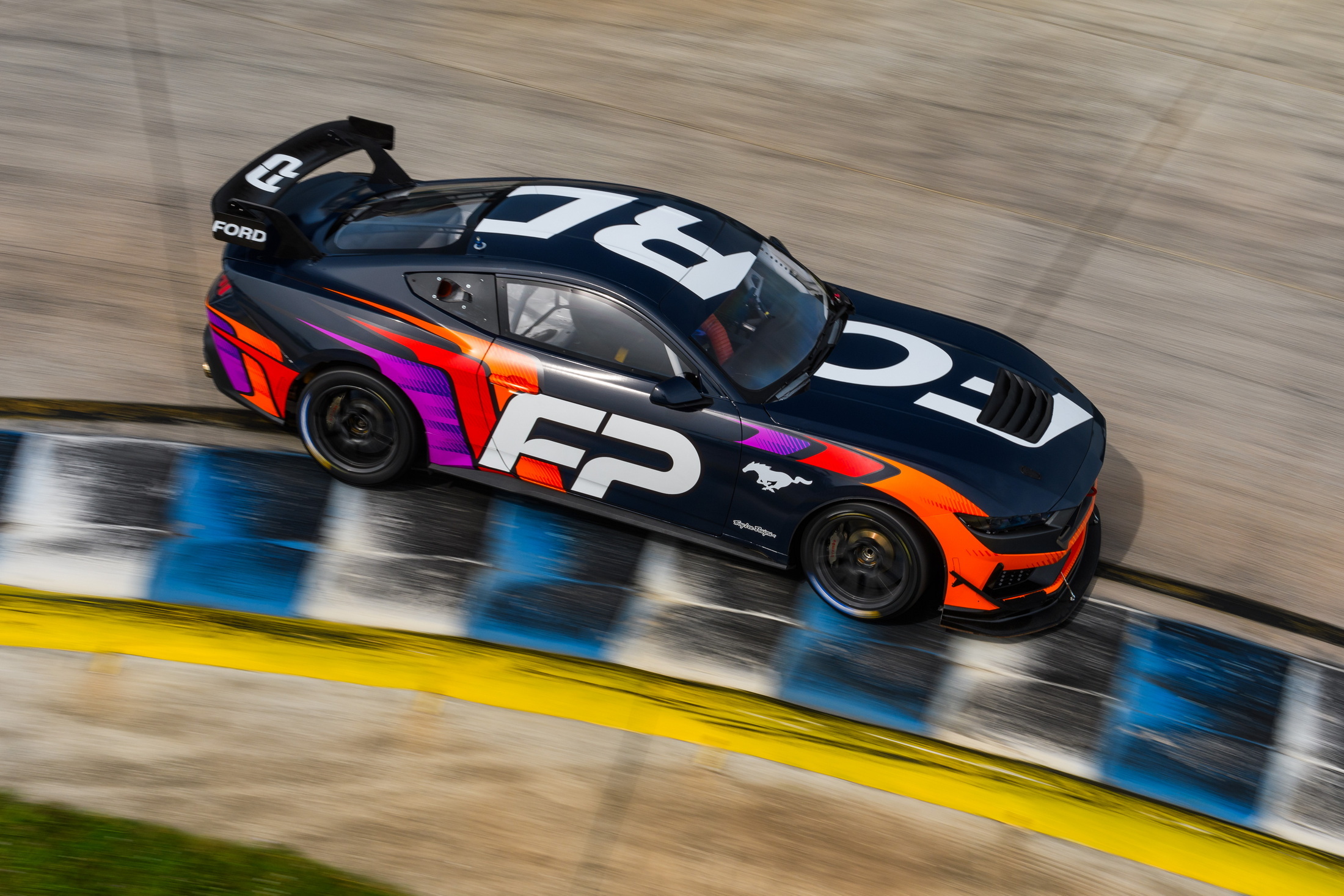 2024 Ford Mustang GT4 Puts A Racing Outfit On The Dark Horse | Carscoops