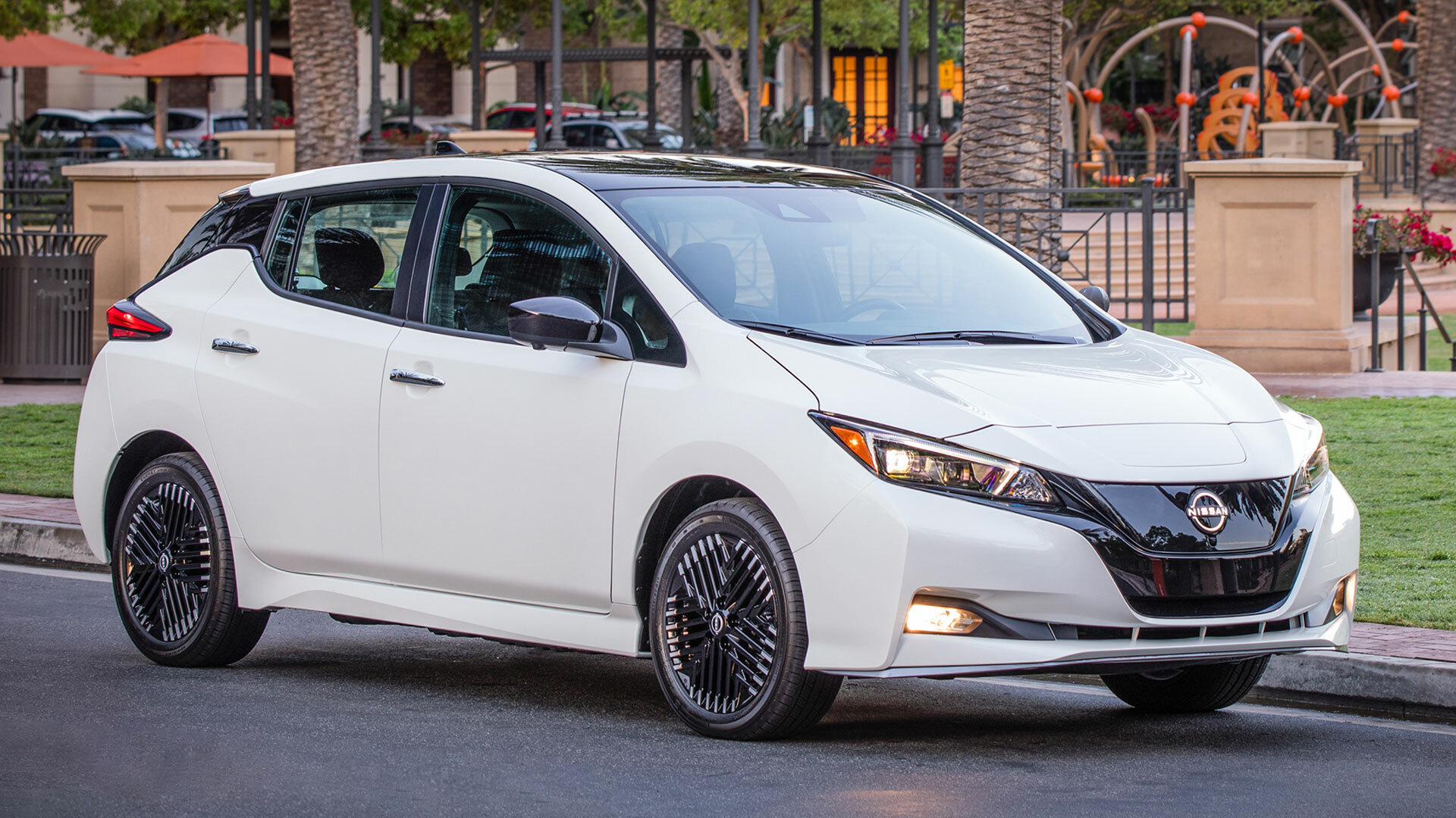 2024 Nissan Leaf Ahead With A Higher Price Tag | Carscoops