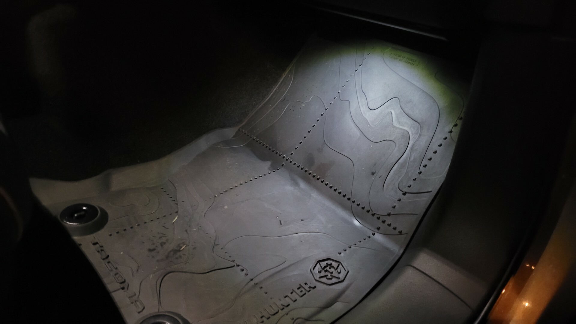 2024 Toyota Tacoma CarScoops Interior 605 213