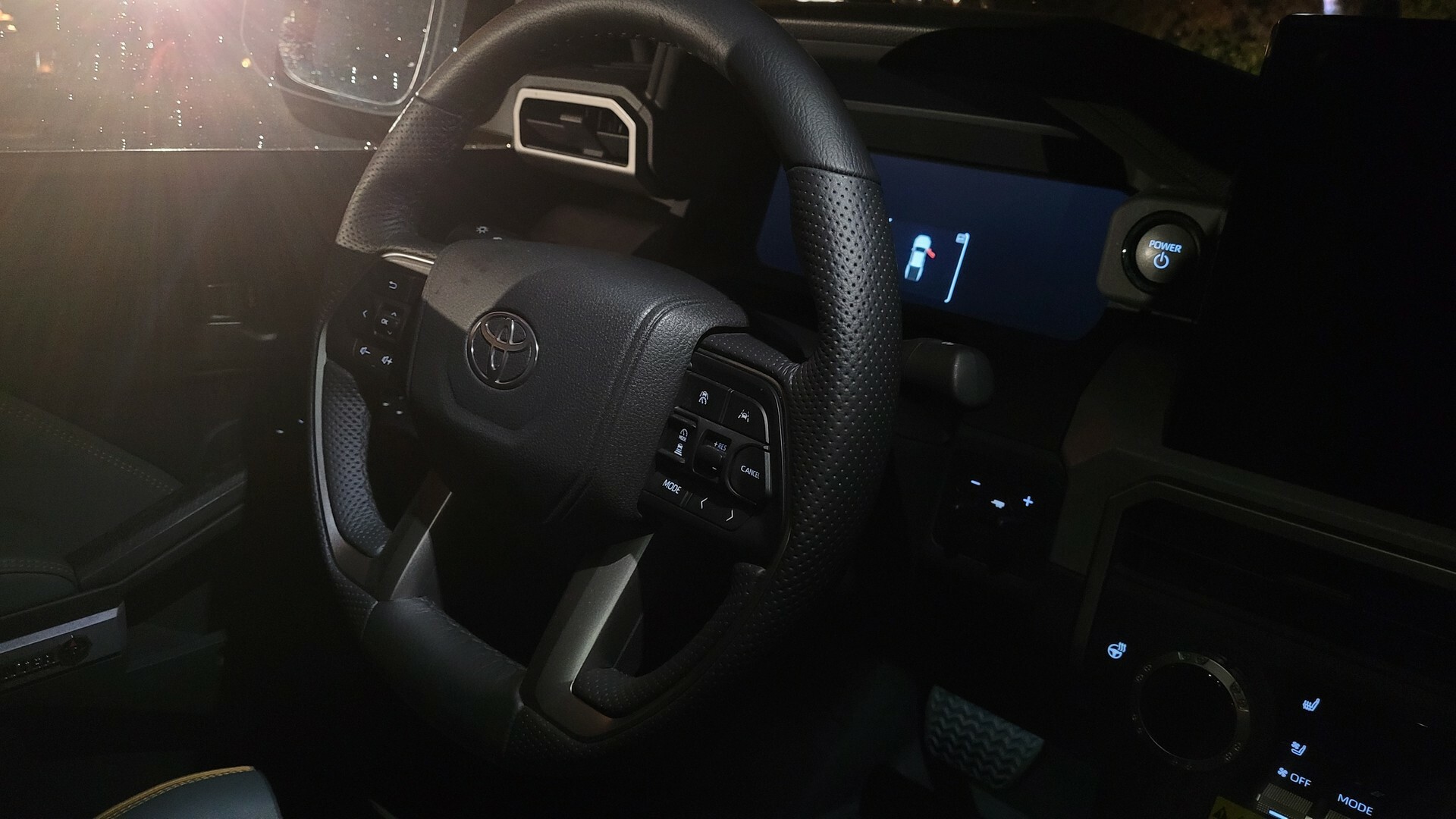 2024 Toyota Tacoma CarScoops Interior 605 216