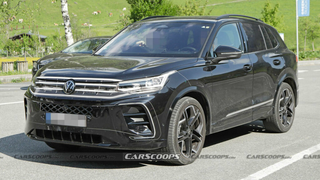  Redesigned VW Tiguan Puts On A Sportier Face As R-Line Variant Spied