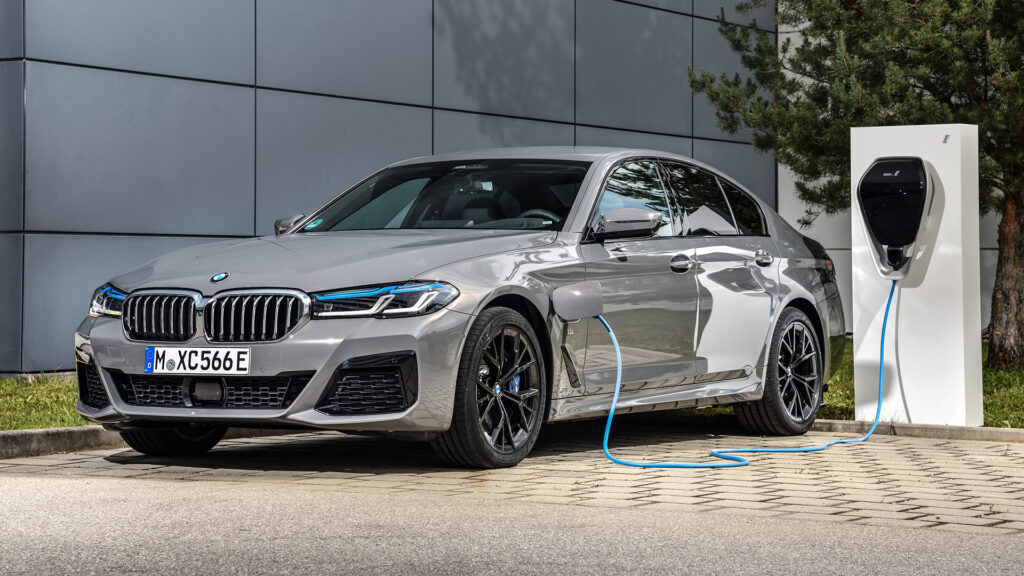  Small Study Reveals 48% Of Aussies Would Consider An EV For Their Next Car