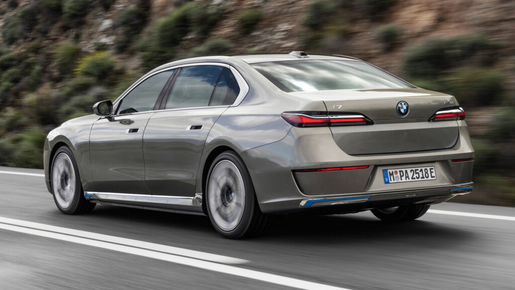 Some 2023 BMW 7-Series And i7 Models May Have Dangerous Front Seats