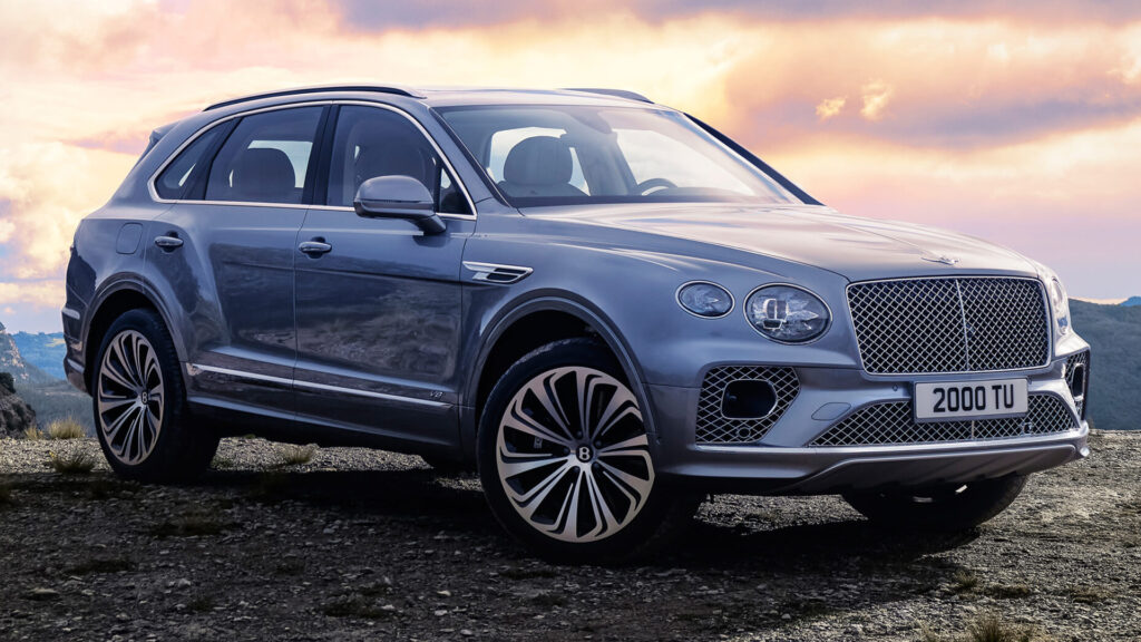  Some Bentley Bentaygas Have Second-Row Seats That Could Go Flying