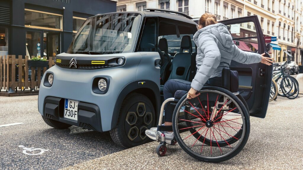  Citroen “Ami For All” Is A Wheelchair-Friendly Prototype EV For Disabled Drivers