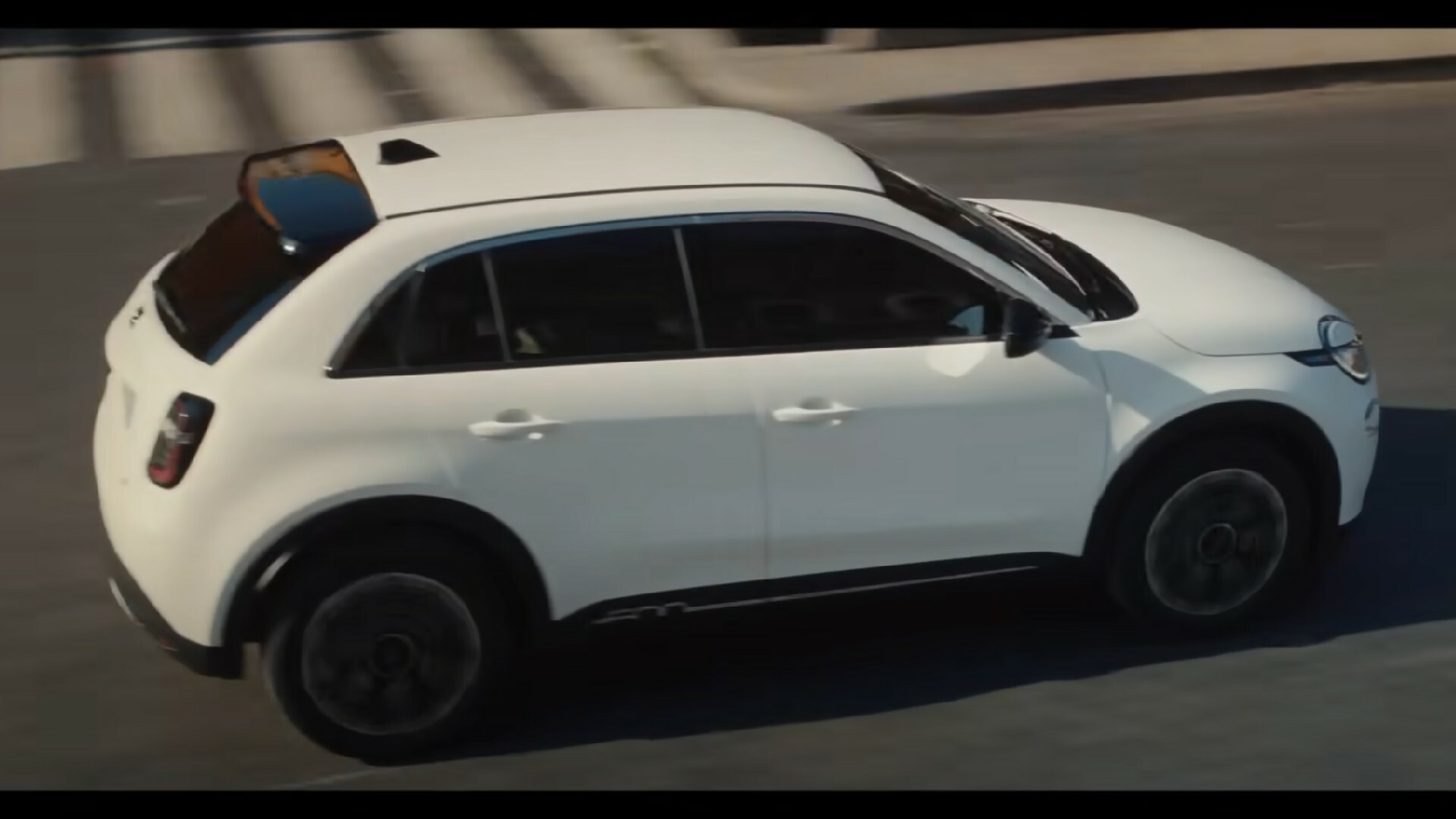 The Crossover Apocalypse Has a Survivor, and It's Still Wearing a Fiat Badge — image 1