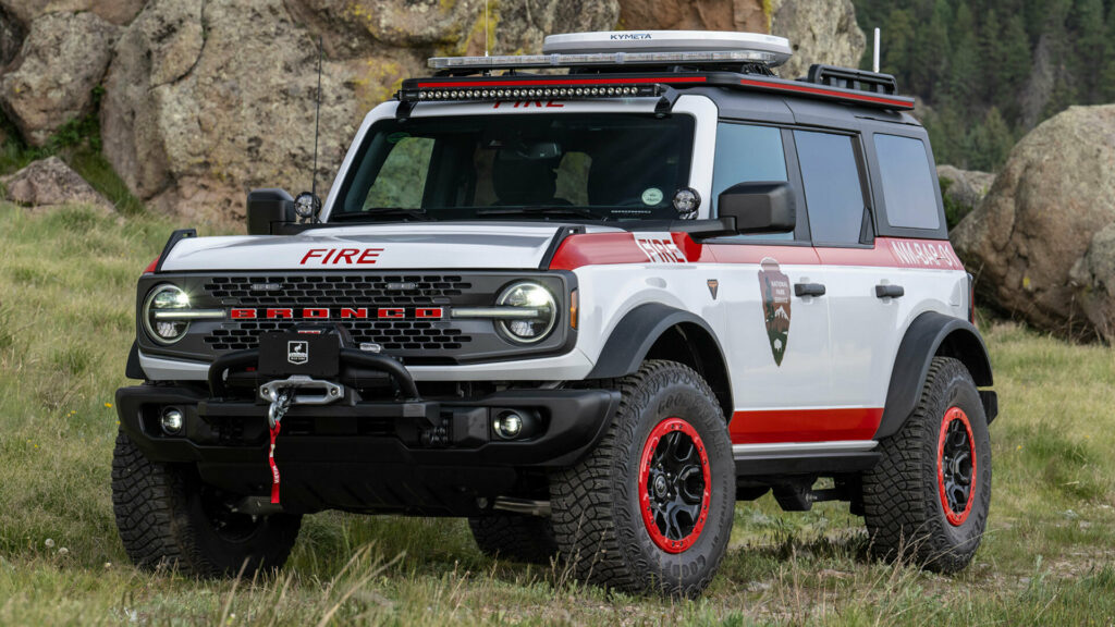  Ford’s Bronco Wildland Firefighting Command Vehicle Is Hot Stuff