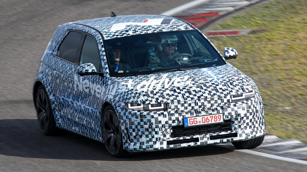  Hyundai Ioniq 5 N Inches Closer To Debut With Final Nurburgring Testing