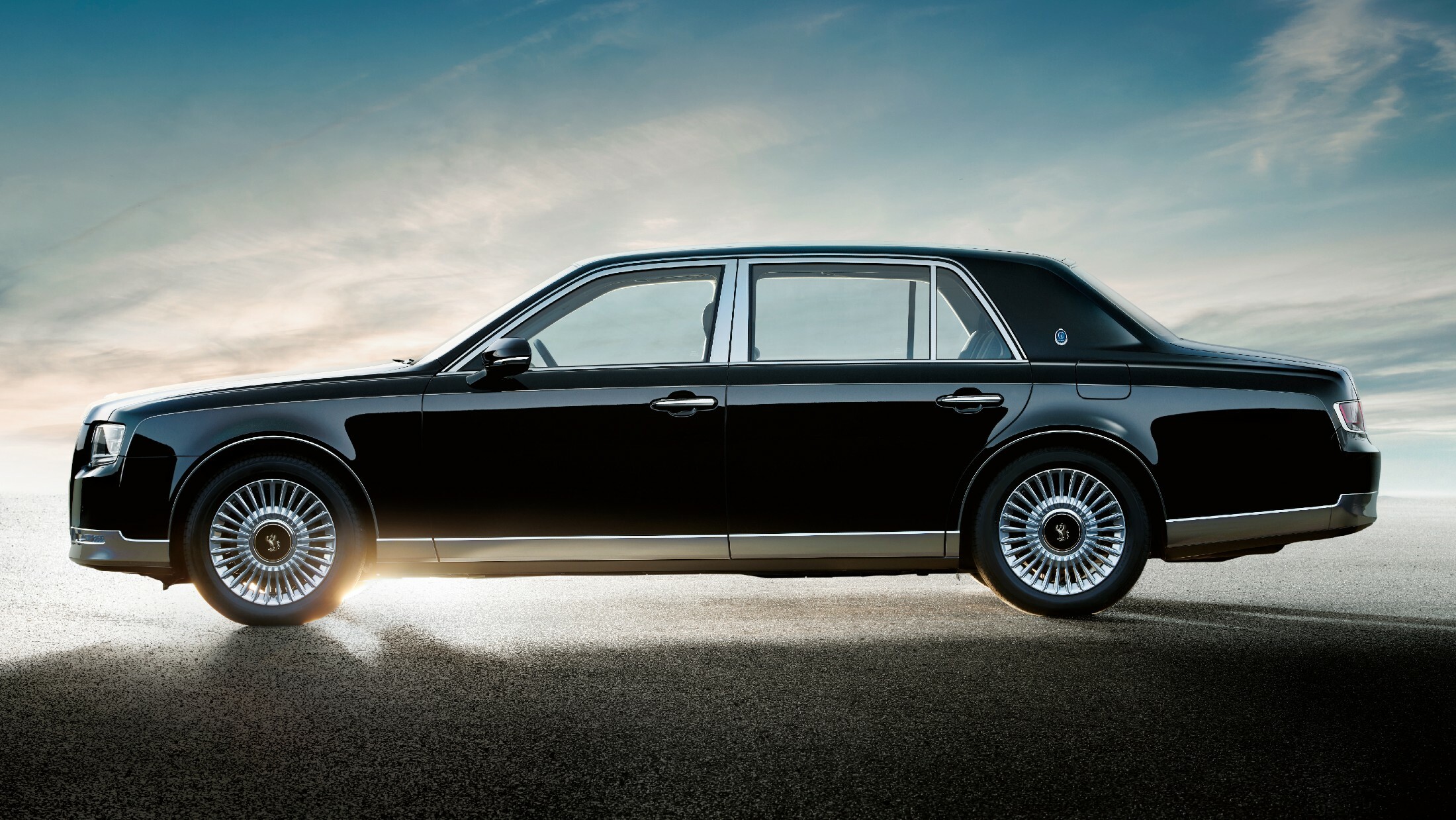 Toyota Century (3)