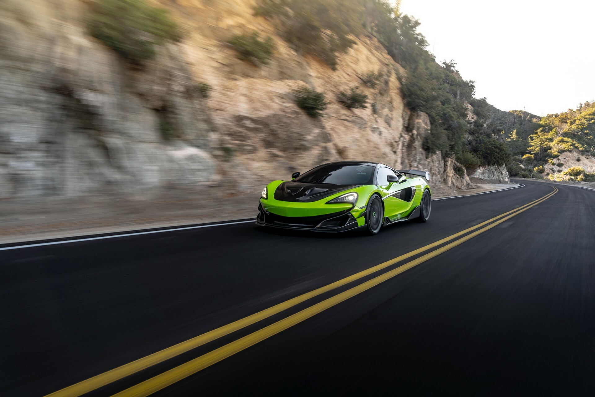 1016 Industries McLaren 600LT - 30