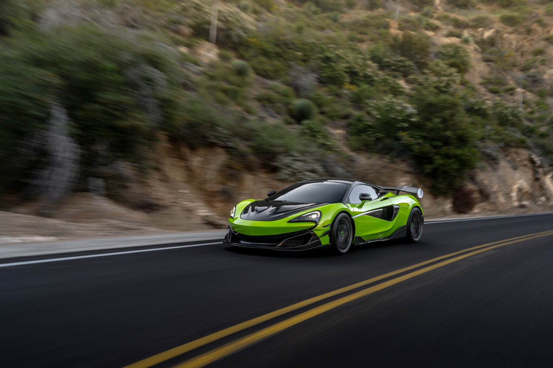 1016 Industries McLaren 600LT - 31
