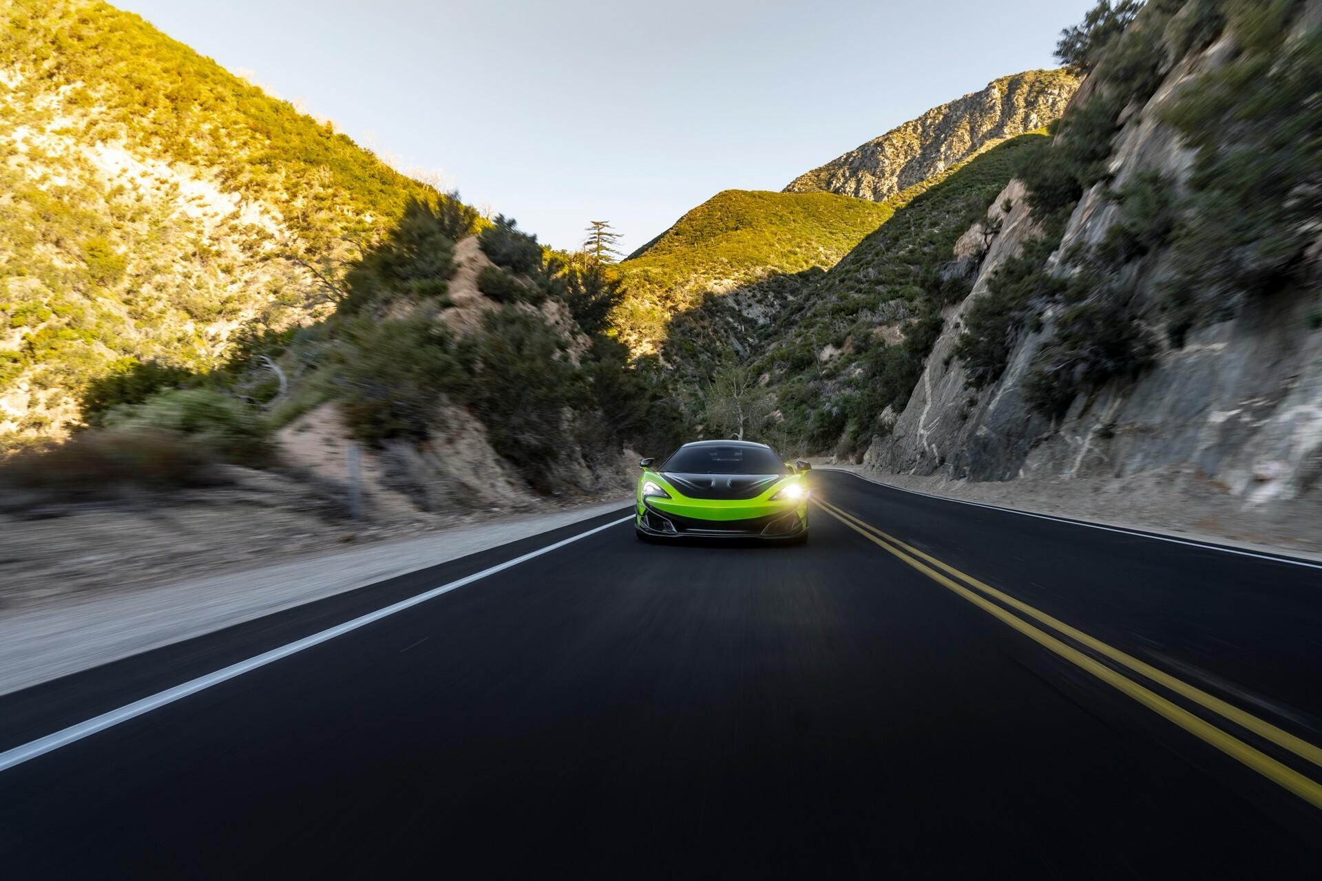 1016 Industries McLaren 600LT - 34