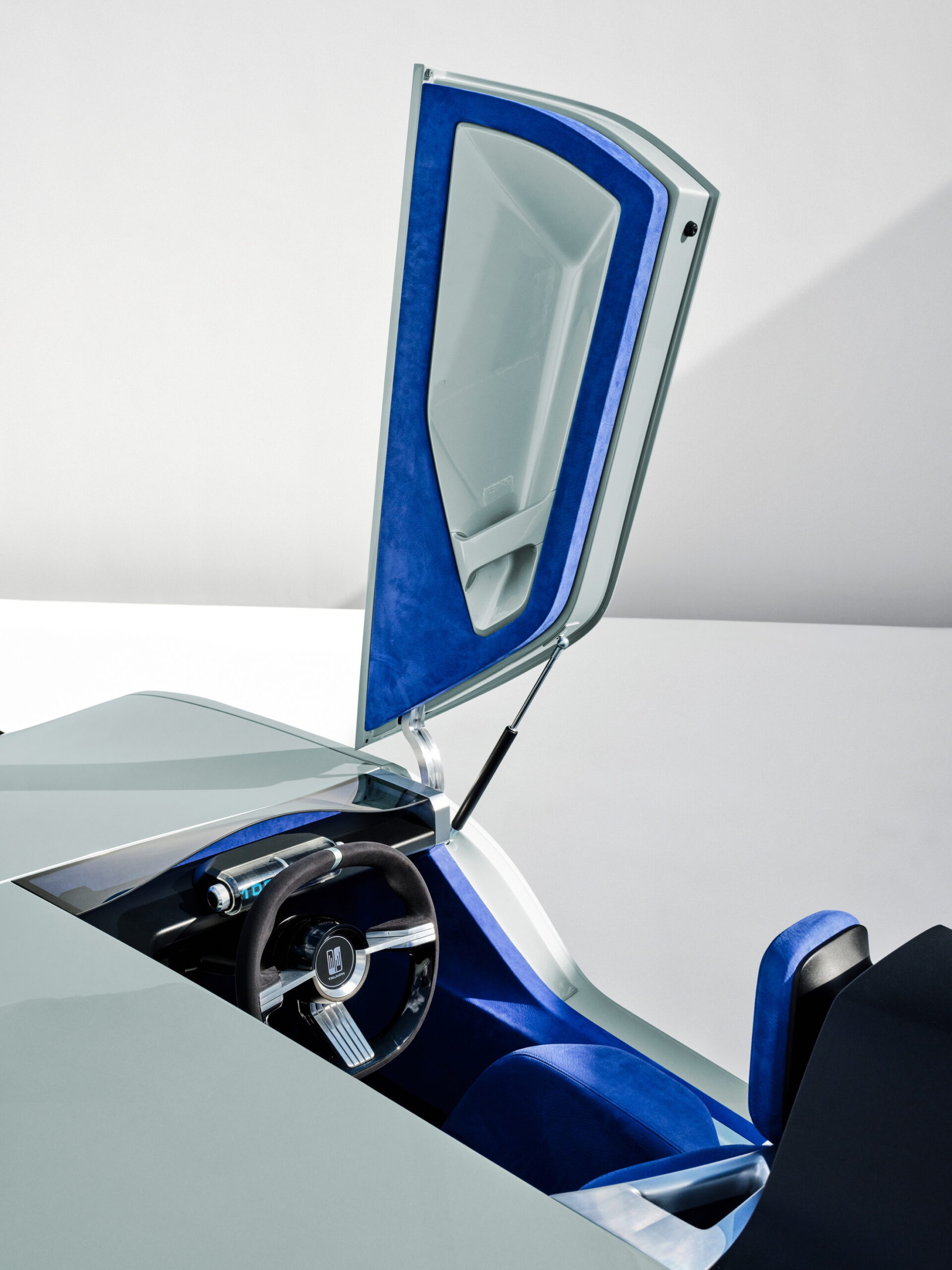 2023 Makkina Triumph TR25 INT 2