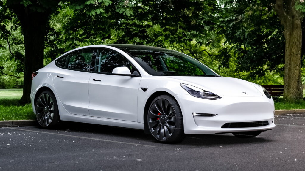  Feds Assess Allegations That Design Flaw In Tesla Model 3 Can Lead To Unintended Acceleration