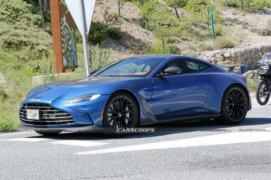 Aston Martin V12 Vantage Spied And Teased With Manual Gearbox, Debuts Tomorrow