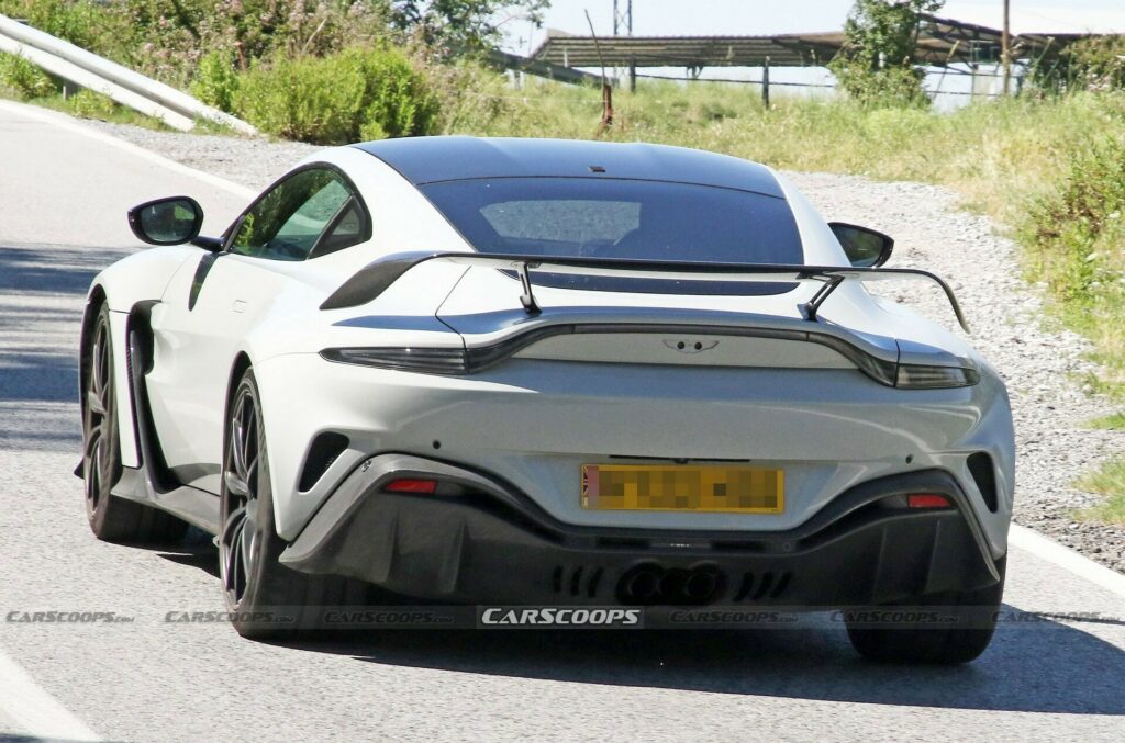  Aston Martin V12 Vantage Spied And Teased With Manual Gearbox, Debuts Tomorrow
