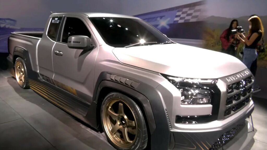  Mitsubishi Shows Customized Tritons Including Slammed Sports Truck