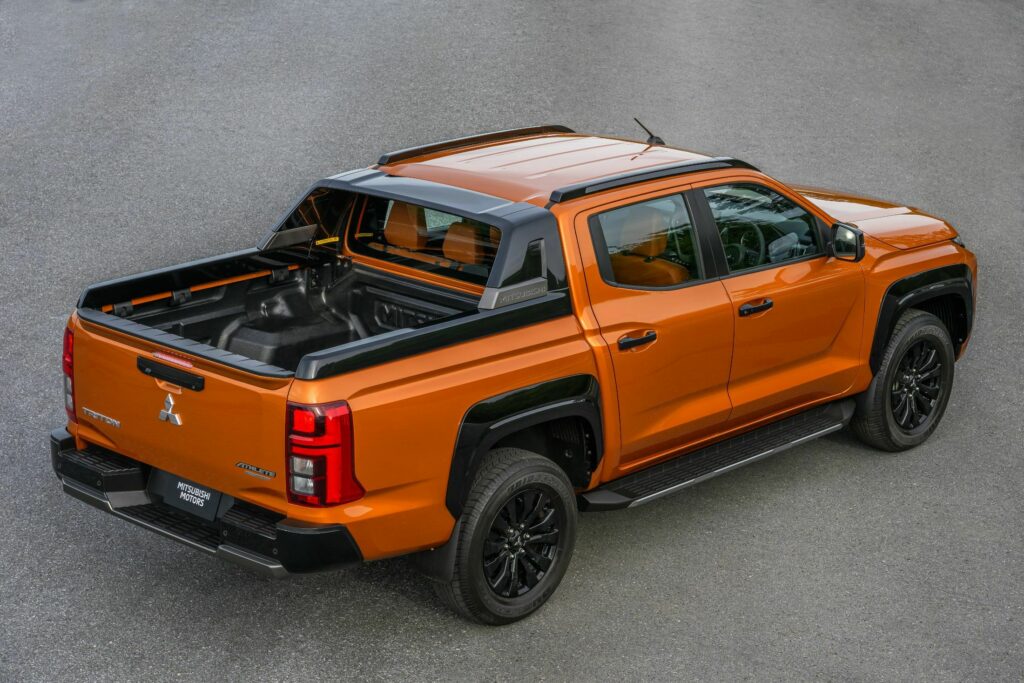 2024 Mitsubishi Triton / L200: Rugged New Truck Takes Aim At Ford Ranger  And Toyota Hilux | Carscoops