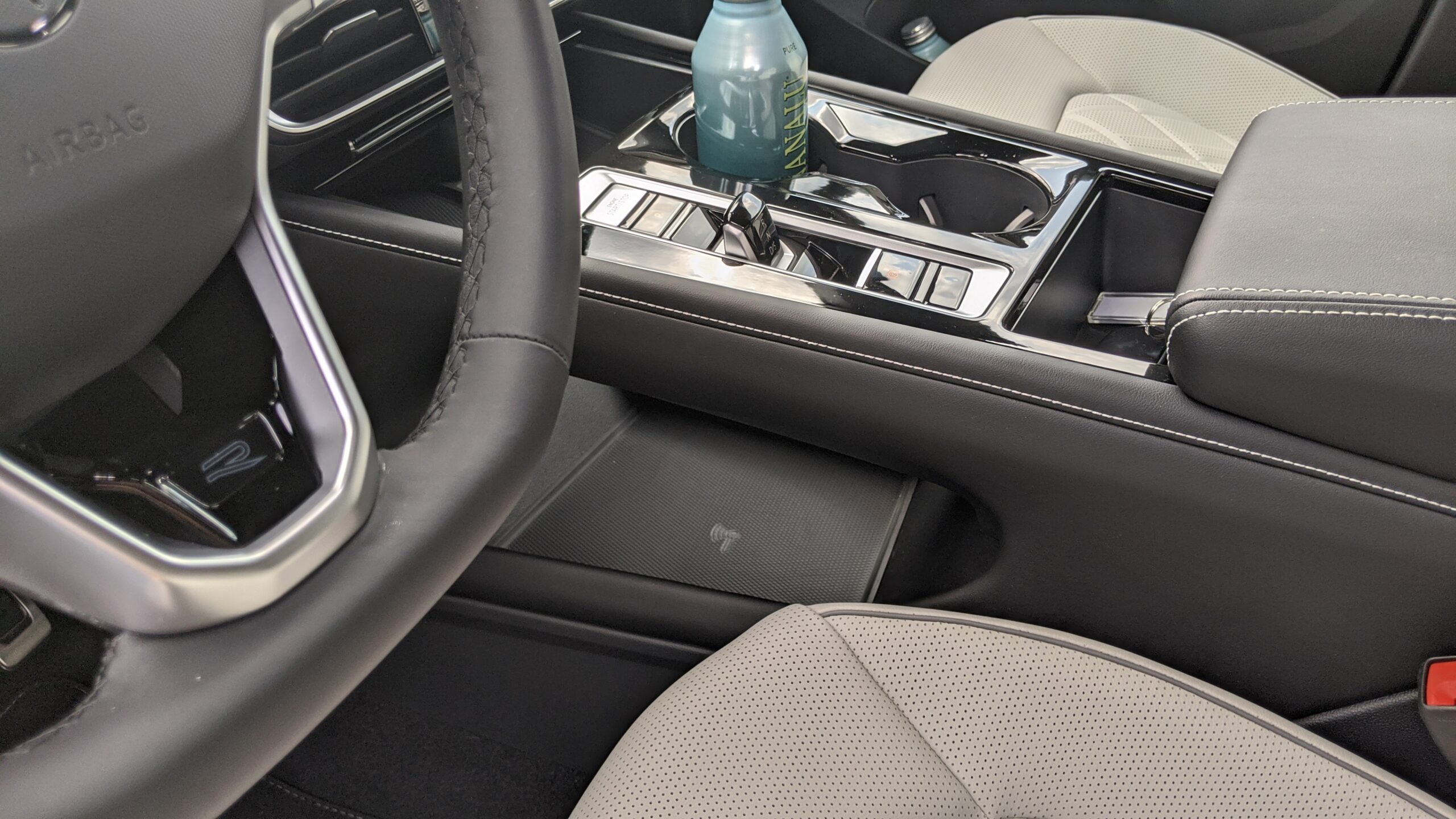 2024 VW Atlas Cross Sport - Stephen Rivers for Carscoops 023