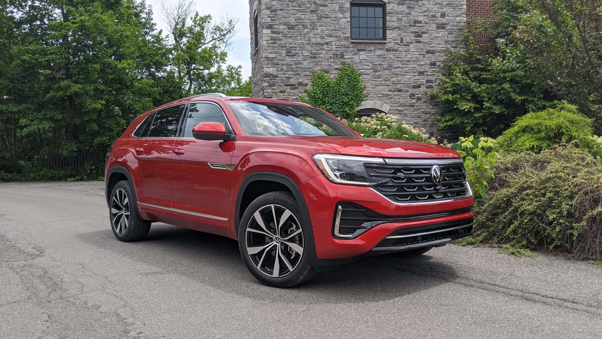 2024 VW Atlas Cross Sport - Stephen Rivers for Carscoops 11