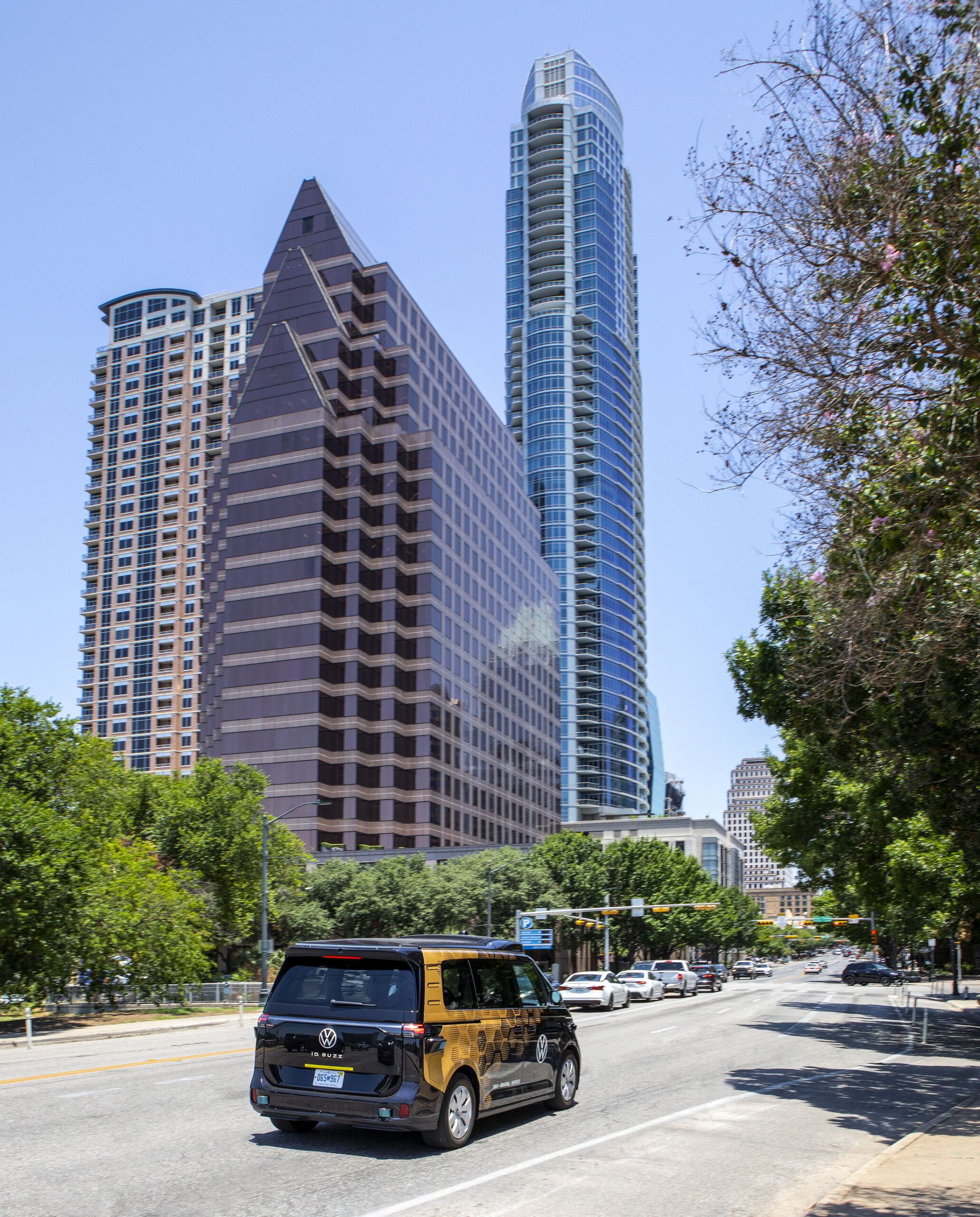 Volkswagen Launches U.S. Autonomous Vehicle Test Program With Fleet Of ...