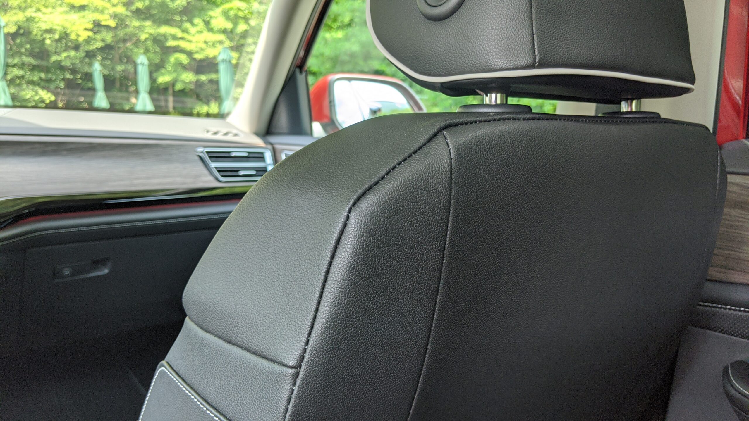 2024 Volkswagen Atlas - Stephen Rivers for Carscoops 33