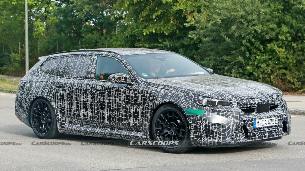2025 BMW M5 Touring Spied As A Love Letter To Enthusiasts