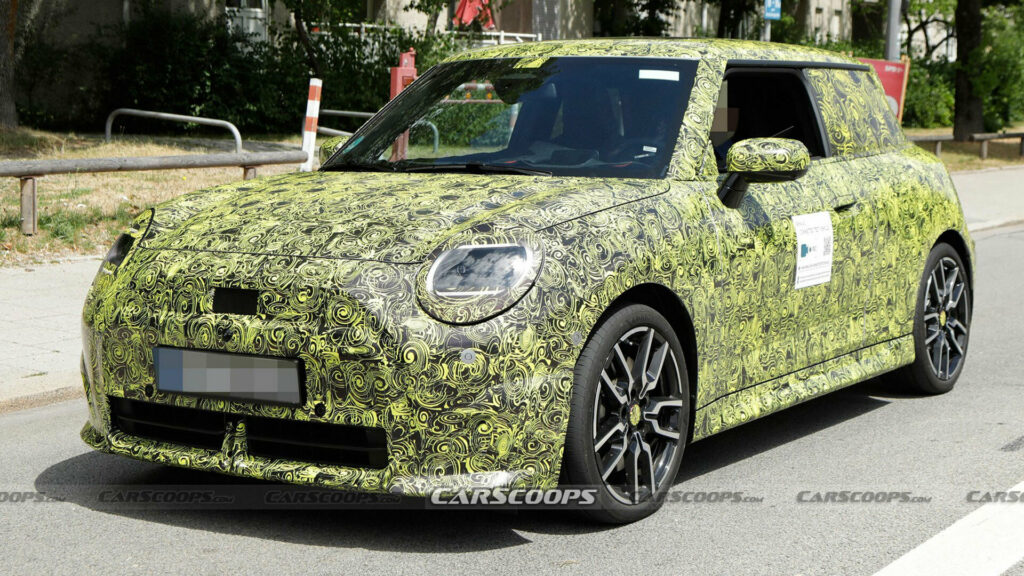  MINI John Cooper Works EV Spied With Sporty Upgrades