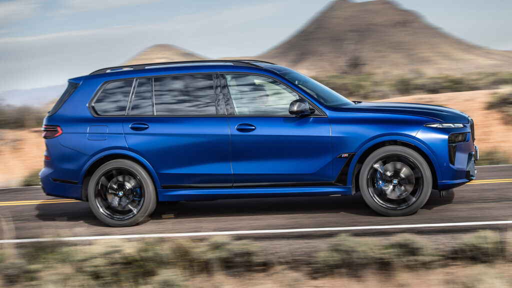  Some BMW X5, X6, X7, And XM Models Have Unsafe Knee Airbags