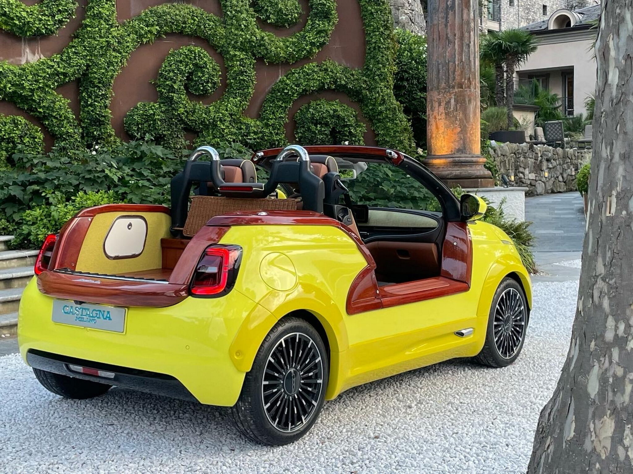 Castagna Milano Chops Fiat 500e Convertible To Create The Ultimate Lake ...
