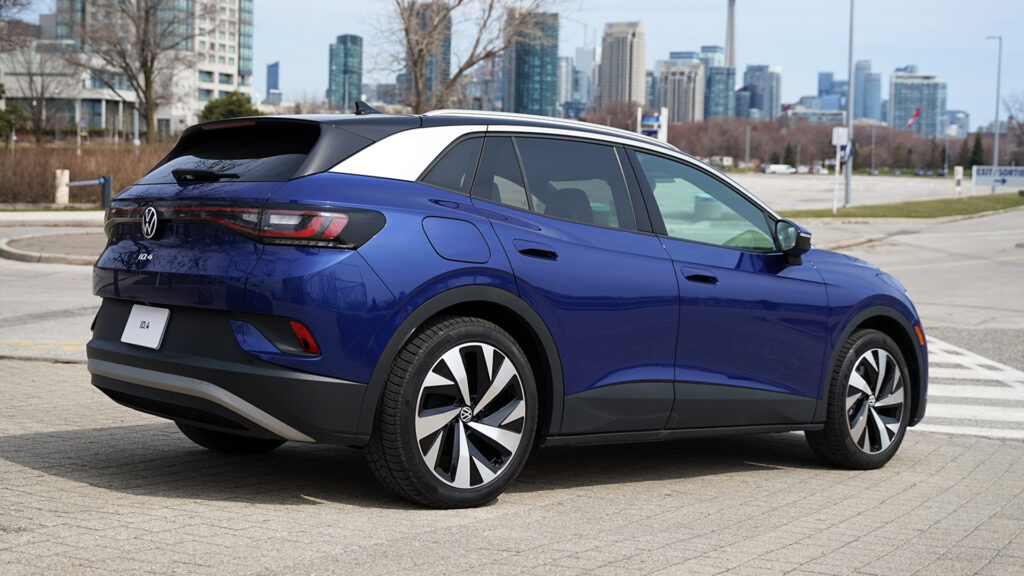  EV Market Growth May Be Slowing Down As Inventories Are Swelling At U.S. Dealers