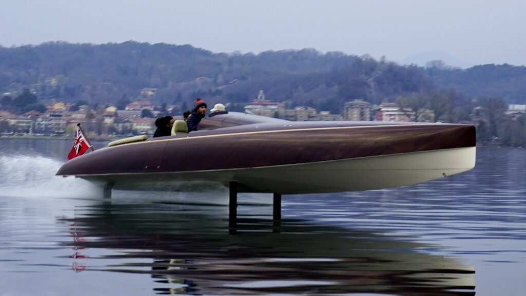  This Luxury Electric Flying Boat Is The First Of Its Kind To Offer 100 Nautical Miles Of Range