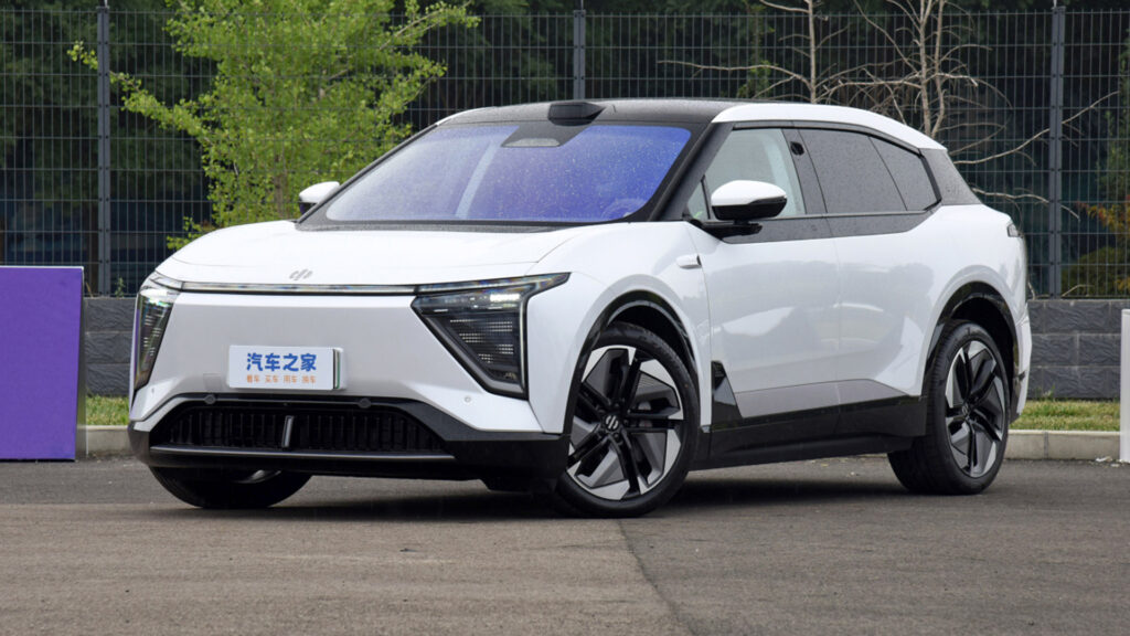  HiPhi Launches All-Electric Y In China, Prices Start At $47,000