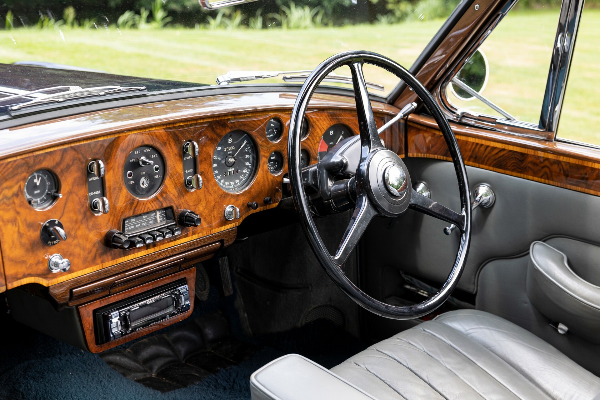 Jay Kay 1958 Bentley S1 Continental Drophead Coupe 13