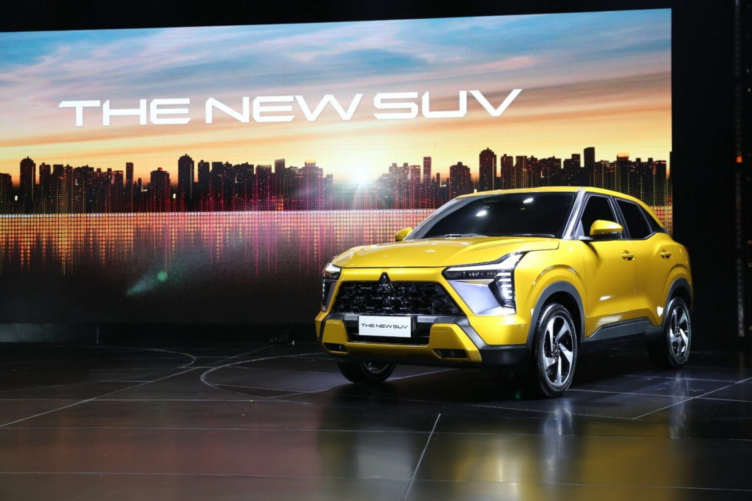 New Mitsubishi SUV Previewed In Indonesia, Debuts On August 10 | Carscoops
