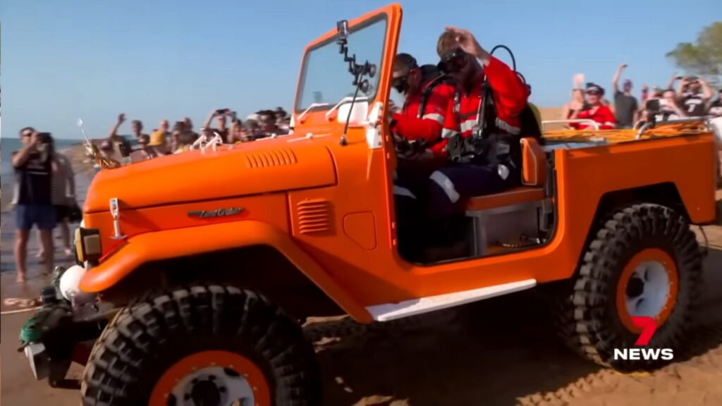  Electric Toyota Land Cruiser Sets World Record For Longest Underwater Drive