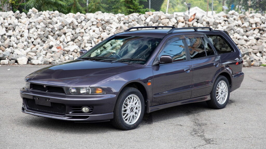  The 1996 Legnum VR4 Type-S 4WD Comes From A Time When Mitsubishis Were Cool