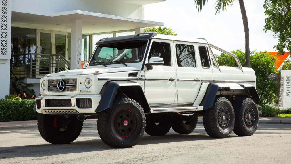  This Mercedes-Benz G63 AMG 6×6 Might Set A New Record On Bring A Trailer