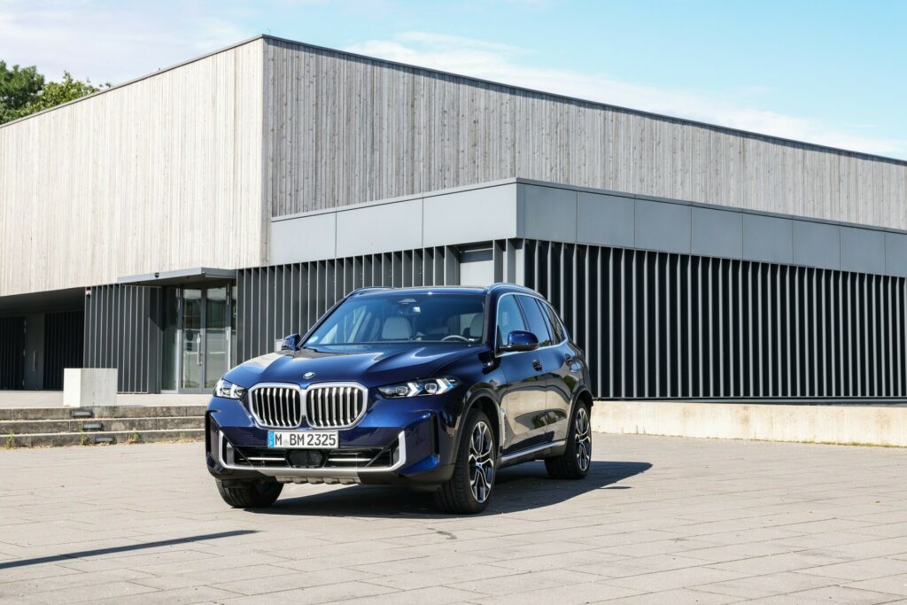 Next-Gen BMW X5 Looks Epic With XM-Inspired Styling
