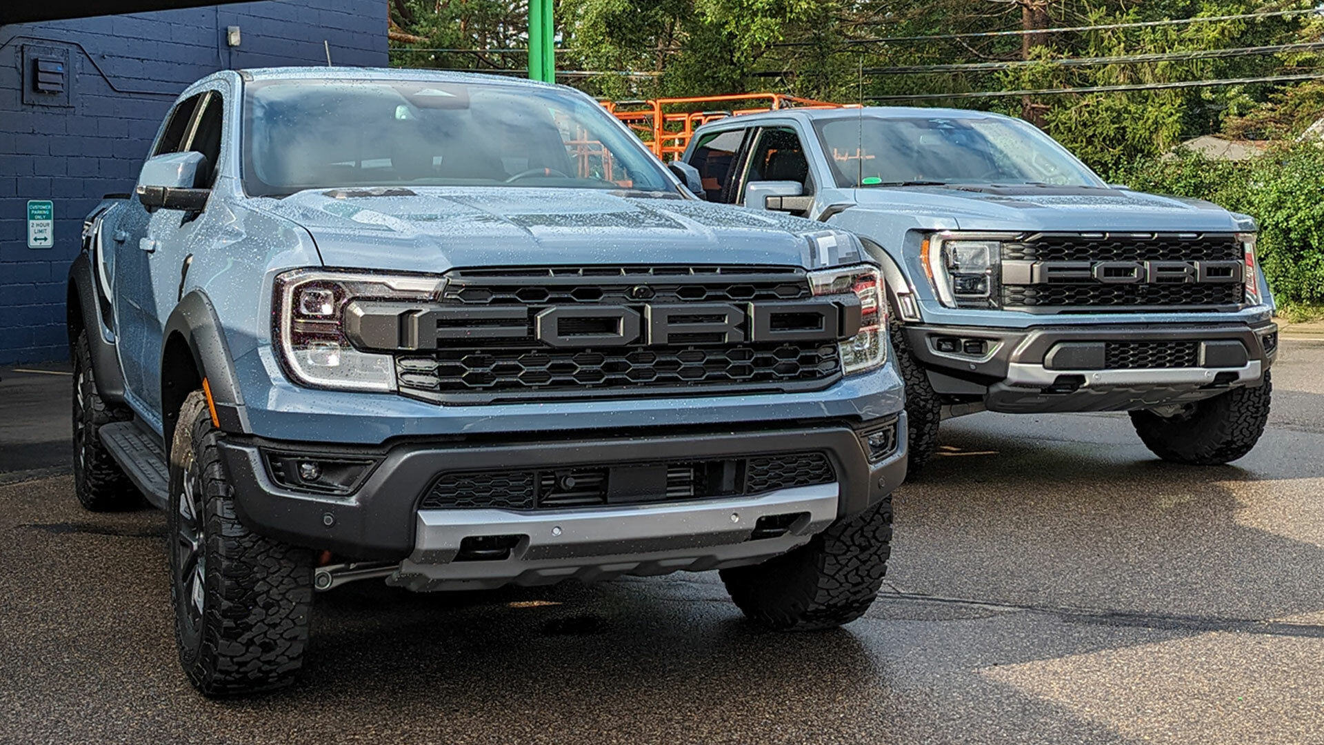 2024 Ford Ranger Raptor Meets F-150 Raptor, Shows The Family