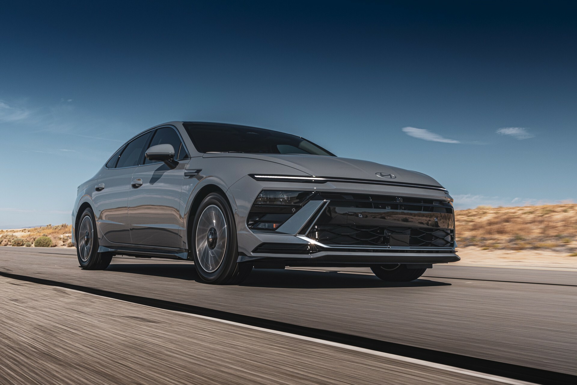 2024 Hyundai Sonata Hybrid 830_14