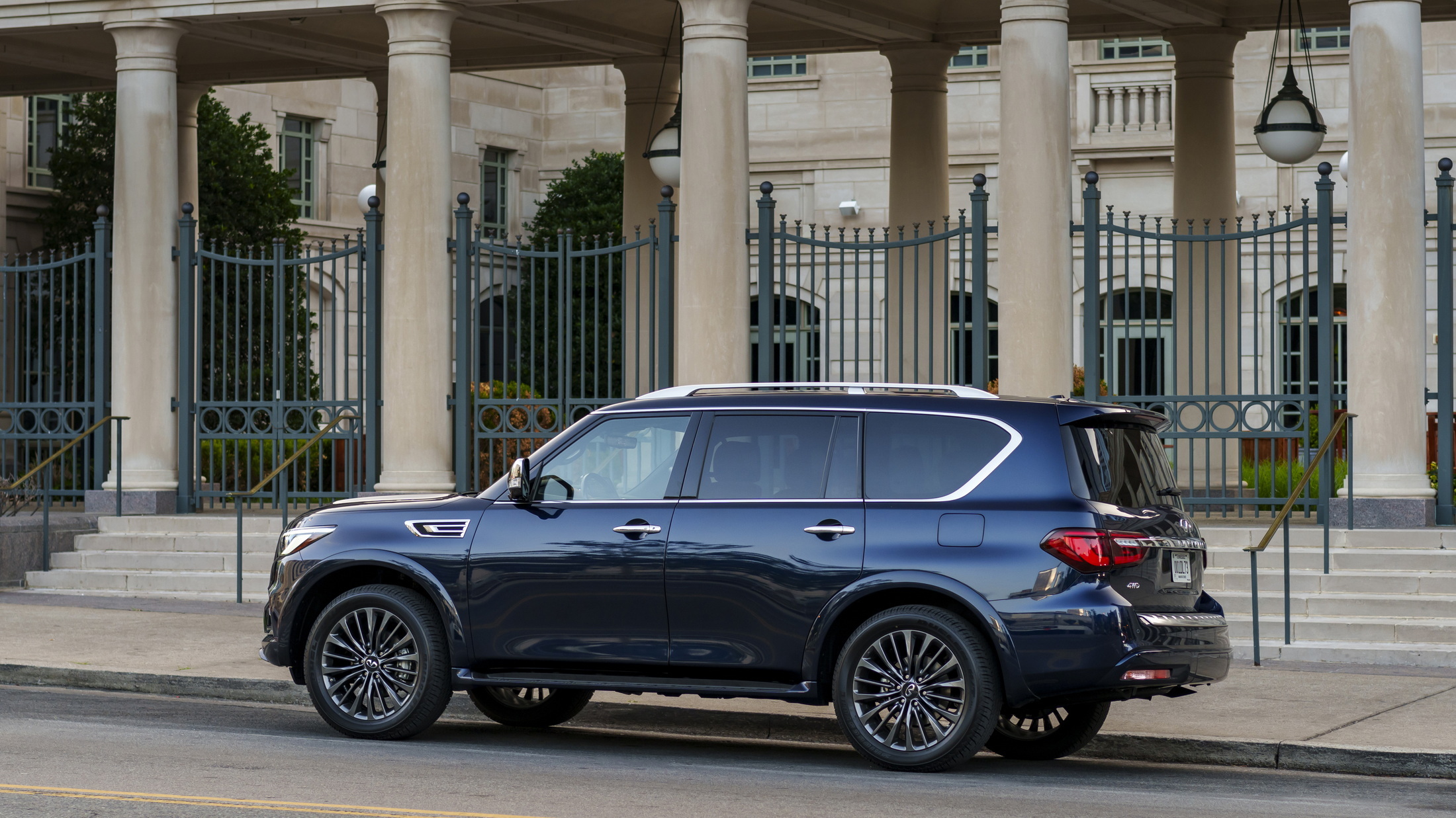 2024 Infiniti QX80 Starts At $76,045, Up $1,650 From 2023 | Carscoops