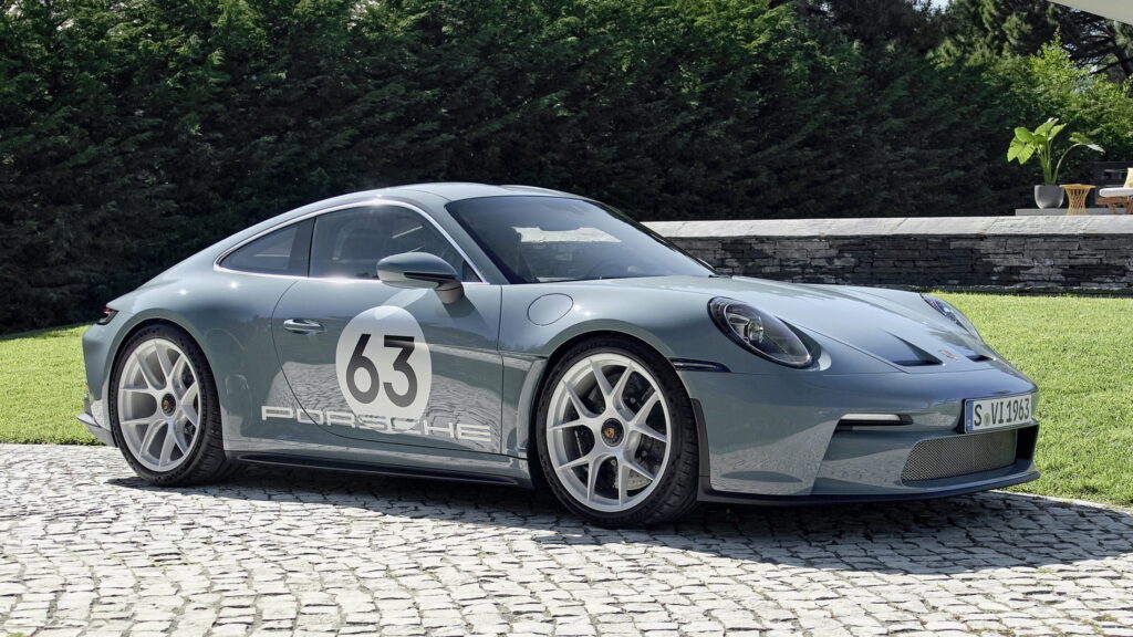  2024 Porsche 911 S/T: The Lightest 992 Gets GT3 RS Engine, Manual Gearbox