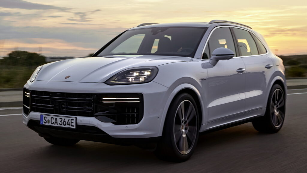  The 729-HP 2024 Cayenne Turbo E-Hybrid Is Porsche’s Most Powerful SUV Ever